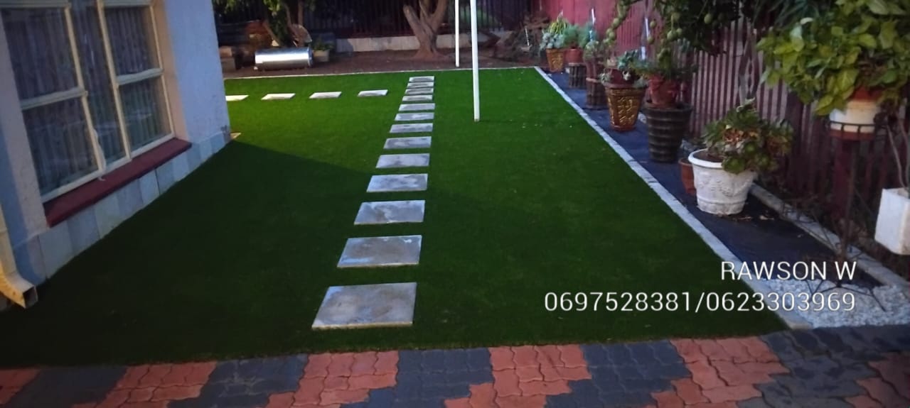 WhatsApp Image 2025-12-18 at 19.01.59 WhatsApp Image 2025-12-18 at 19.01.59