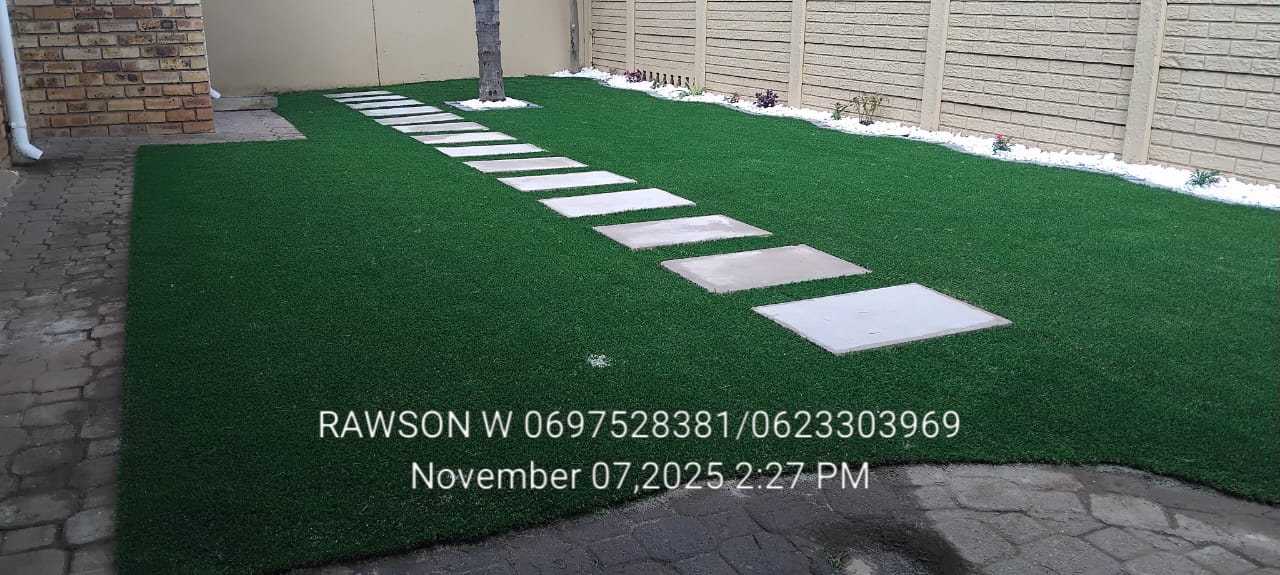 WhatsApp Image 2025-12-18 at 19.02.10 WhatsApp Image 2025-12-18 at 19.02.10