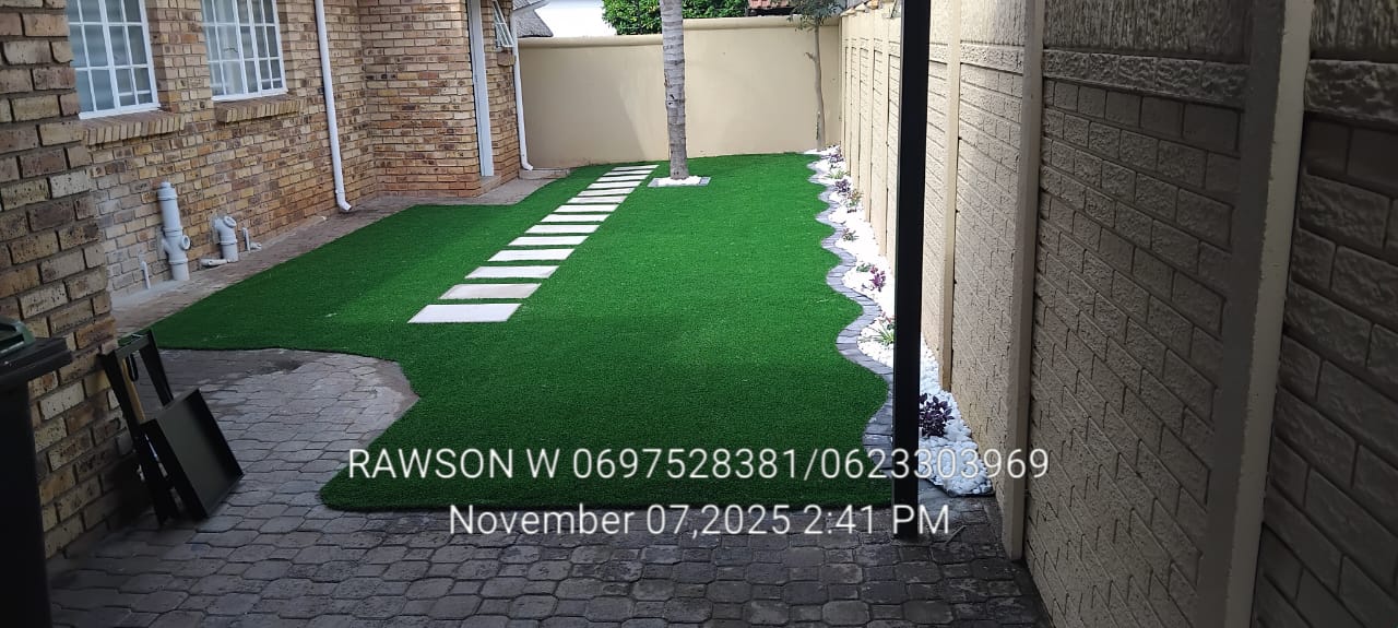 WhatsApp Image 2025-12-18 at 19.02.11 WhatsApp Image 2025-12-18 at 19.02.11