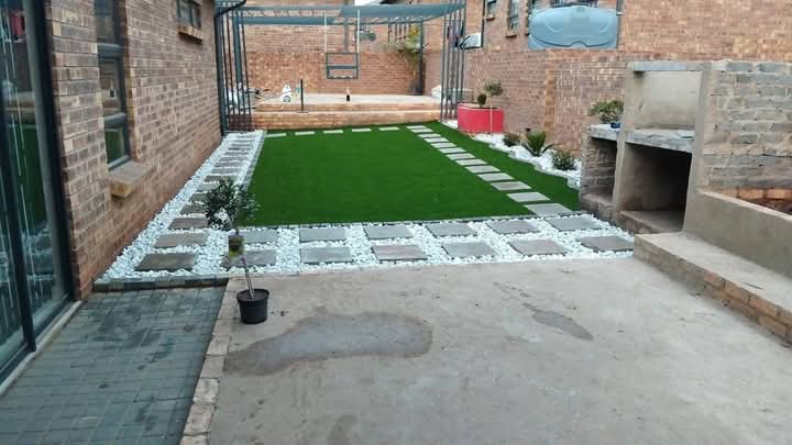 WhatsApp Image 2025-12-18 at 19.02.16 (2) WhatsApp Image 2025-12-18 at 19.02.16 (2)