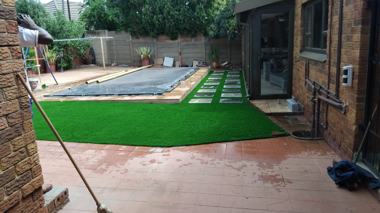 WhatsApp Image 2025-12-18 at 19.02.21 WhatsApp Image 2025-12-18 at 19.02.21